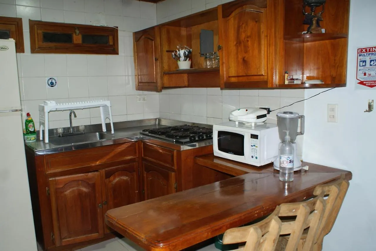 Cabana Condominio Campestre Ente Santa Marta Rodadero Con Piscina Wifi Ac Holiday home